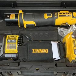 Dewalt 20v copper crimp set with 4 jaws