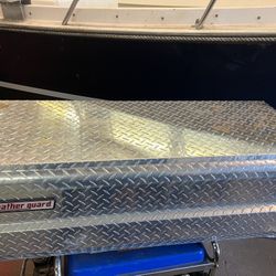 Small Weather Guard Chest Tool Box