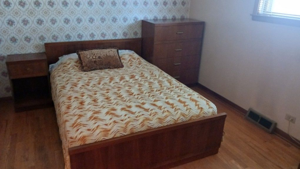 Vintage Bedroom Set