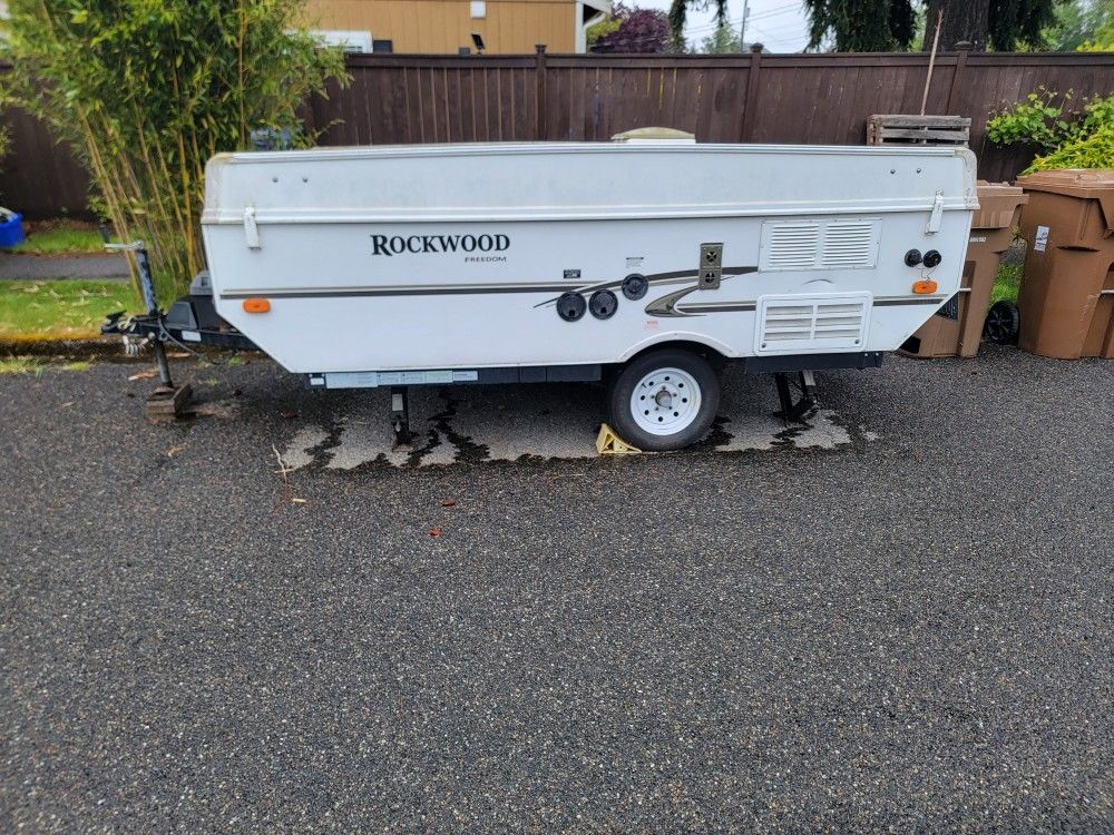 2012 Rockwood Freedom Tent Trailer