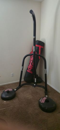 Everlast Heavy Bag Stand + Ringside Heavy Bag & Weight Bags – Great Condition