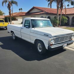 1967 Ford F-100 