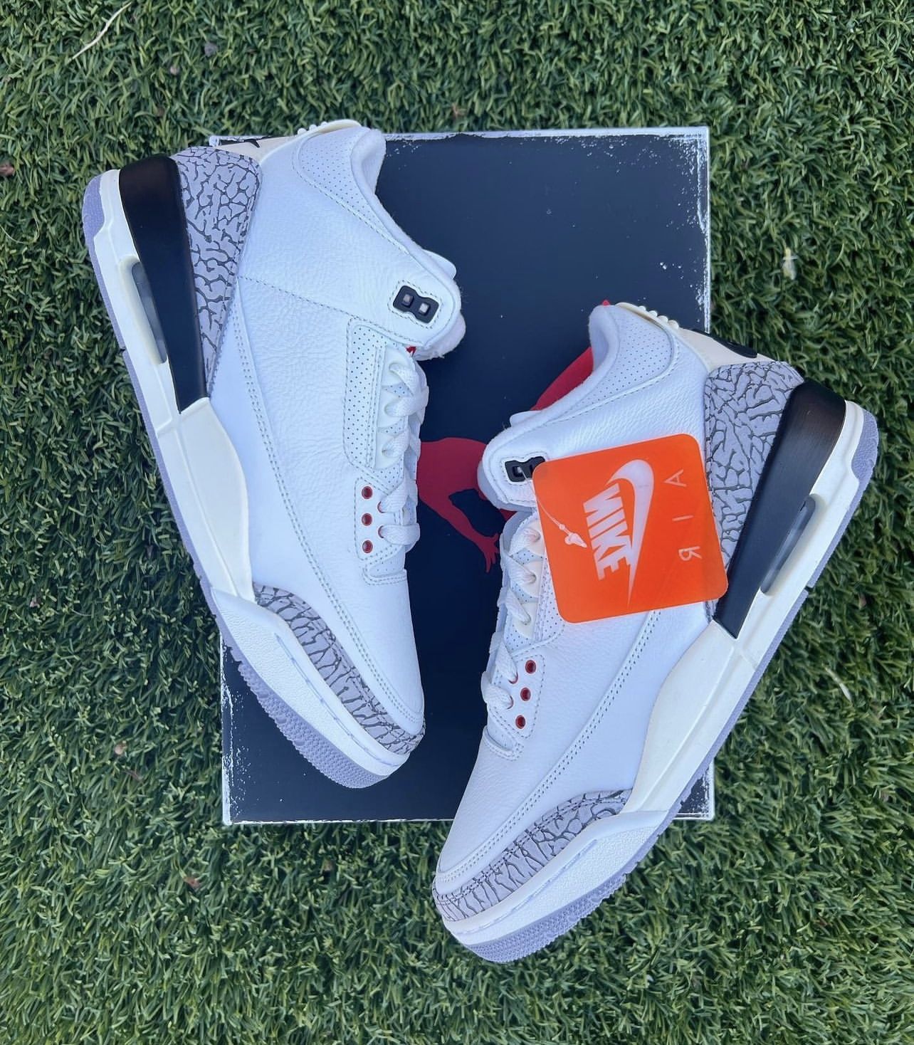 Jordan 3 white cement men size 9.5 Jordan 3 “White Cement Reimagined” main image 2