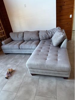 couch make offer please