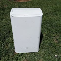 Freestanding AC Unit