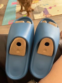 Shoquis Cloud Slides Sandals for Women Men