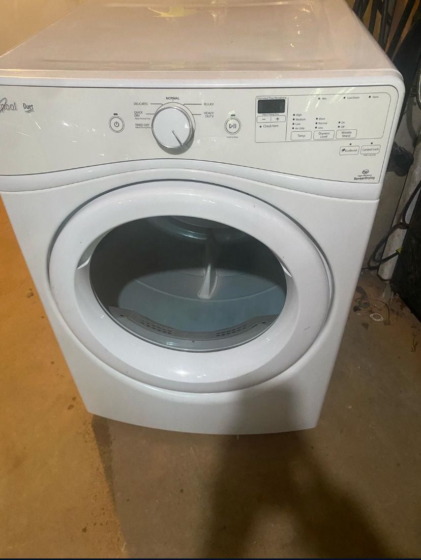 Whirl Pool Electric Dryer