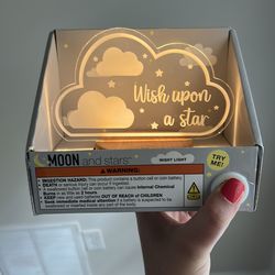Wish upon a star plug-in nightlight