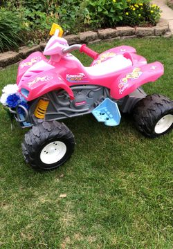 BARBIE KAWASAKI KFX POWER WHEELS 12 VOLT RIDE ON 4 WHEELER W BATTERY TESTED GOOD for Sale in Joliet IL OfferUp