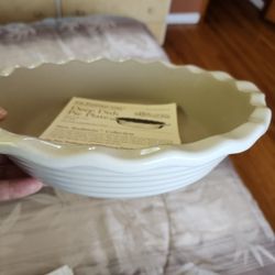 Pampered  Chef Pie Plate  Vintage 