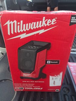 M18 Milwaukee Jobsite Speaker