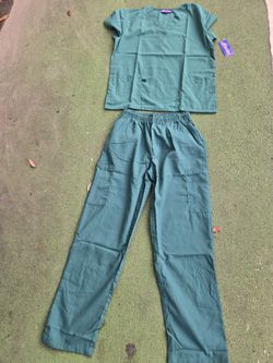Scrubs For Nurses Two Piece Sets Green Color Cotton New With Tags We Carry All Sizes