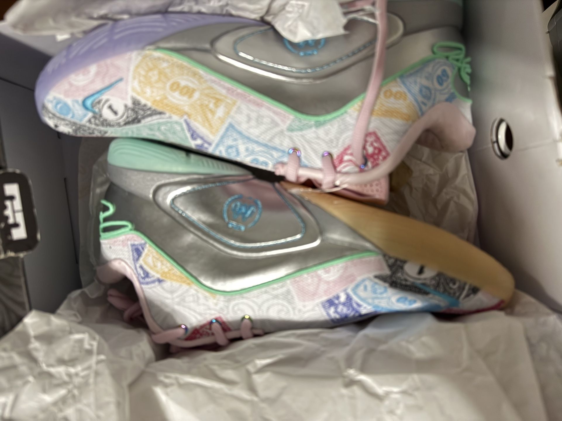 🔥Exclusive Limited Edition (Monopoly) LeBron James 22 , QS EP Currency