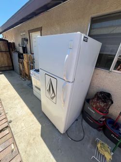 Electrolux refrigerator