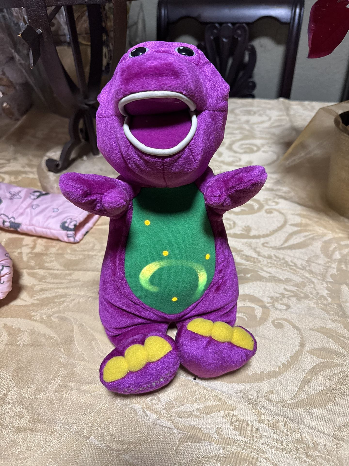 Barney Sings With Friends