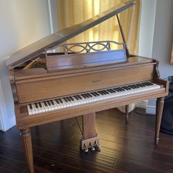 Vintage 1930 Gulbransen Baby Grand Piano
