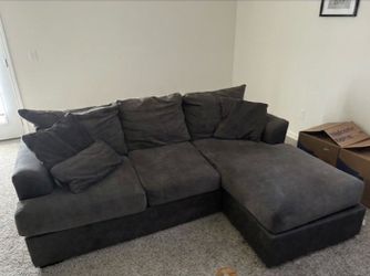 Sofa / Sectional