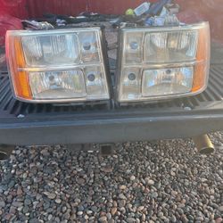 GMC Sierra Headlights