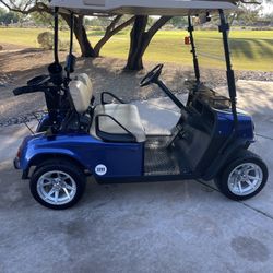 EZ-GO Electric Golf Cart