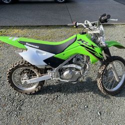 2022 Kawasaki KLX140R