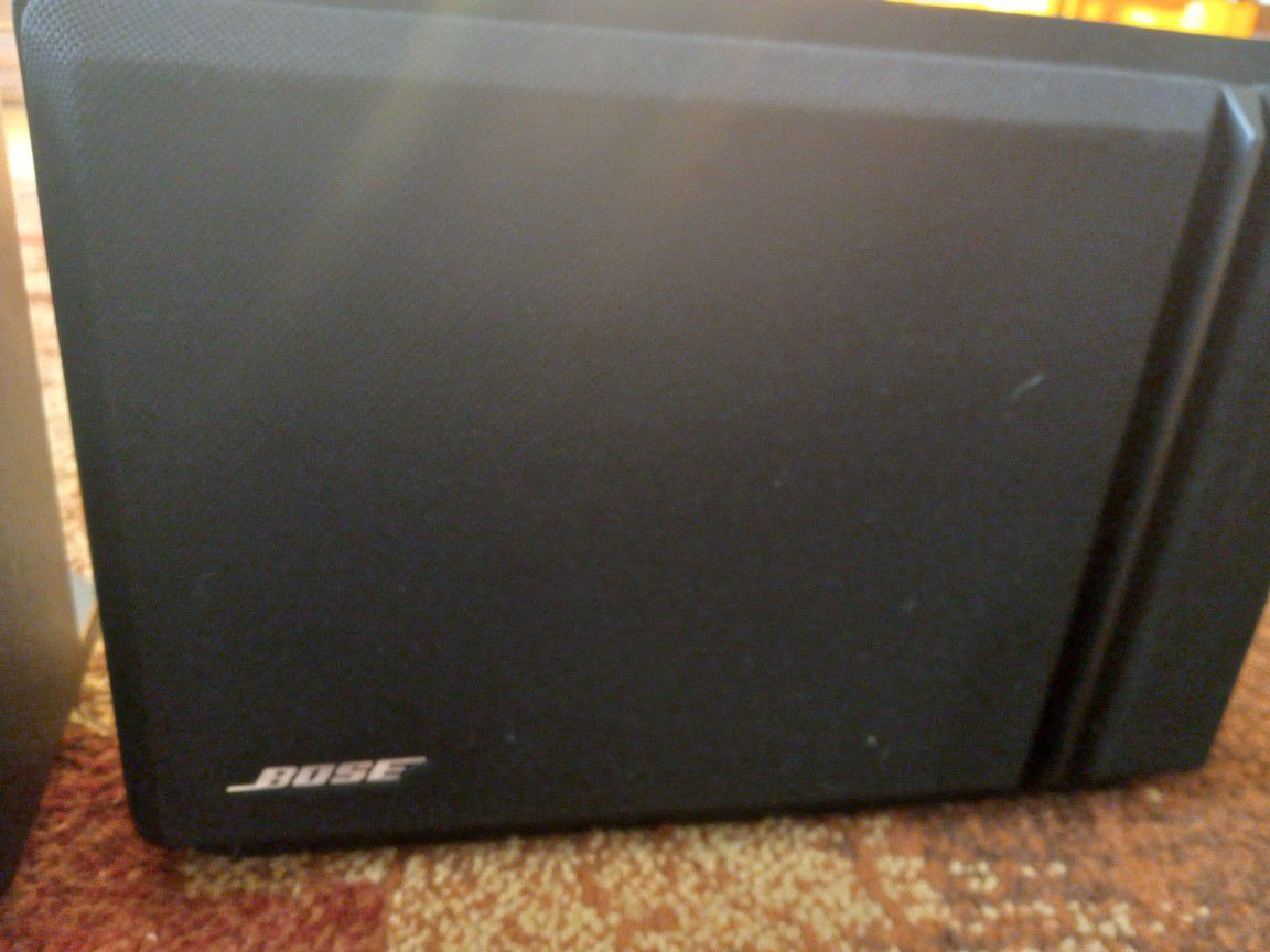 Bose 301 Direct/Reflecting Speakers Series IV Pair L&R