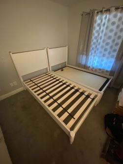 White Solid Wood Twin Bed Frames with Headboard