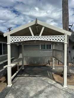Gazebo and outdoor patio furniture