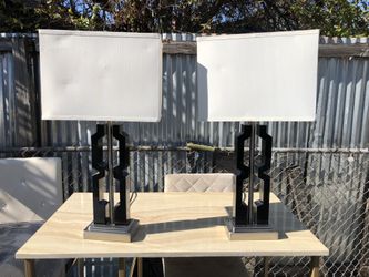 2 Lámparas De Mesa De Noche