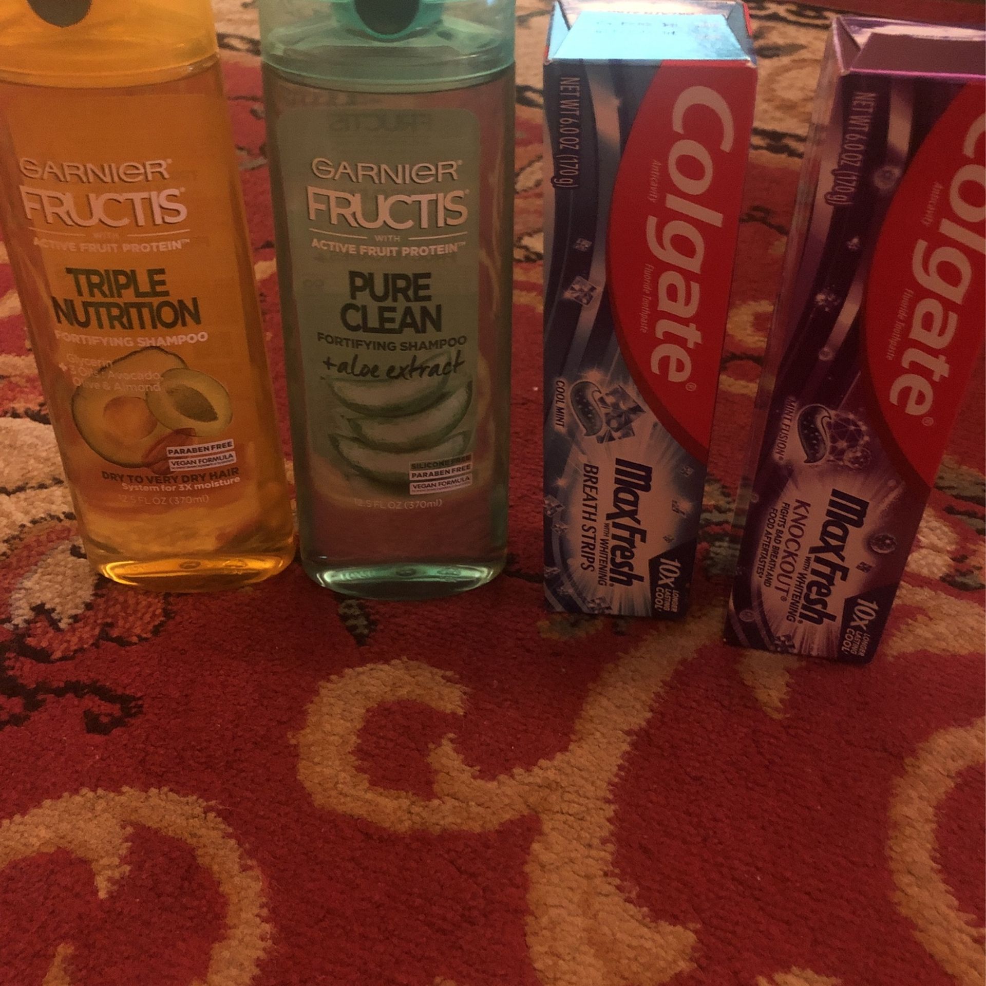 Garnier Shampoo And Colgate Toothpaste