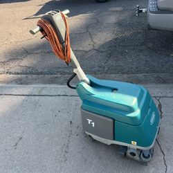 Tennant T1 Commercial Floor Scrubber