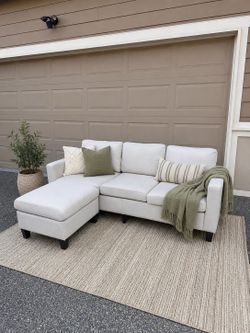 Beige/White Small Couch w/Storage Ottoman