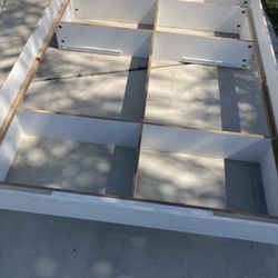 Bed Frame Queen Size