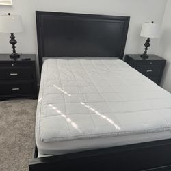 Queen Size Bedroom Set