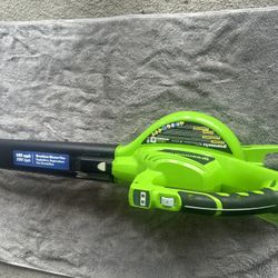 Greenworks 185mph leaf blower