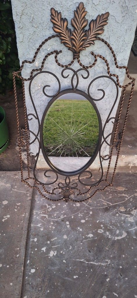 Pre-owned Vintage Bronze Dark Brown Wall Oval Star Mirror Wrought Iron