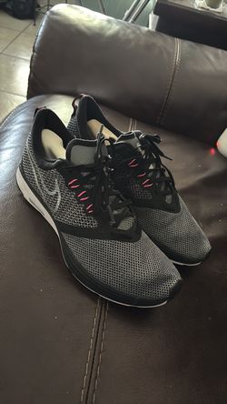 Women's Nike Zoom Strike Sneakers size 9.5