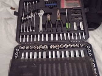 Pittsburgh mechanics tool set