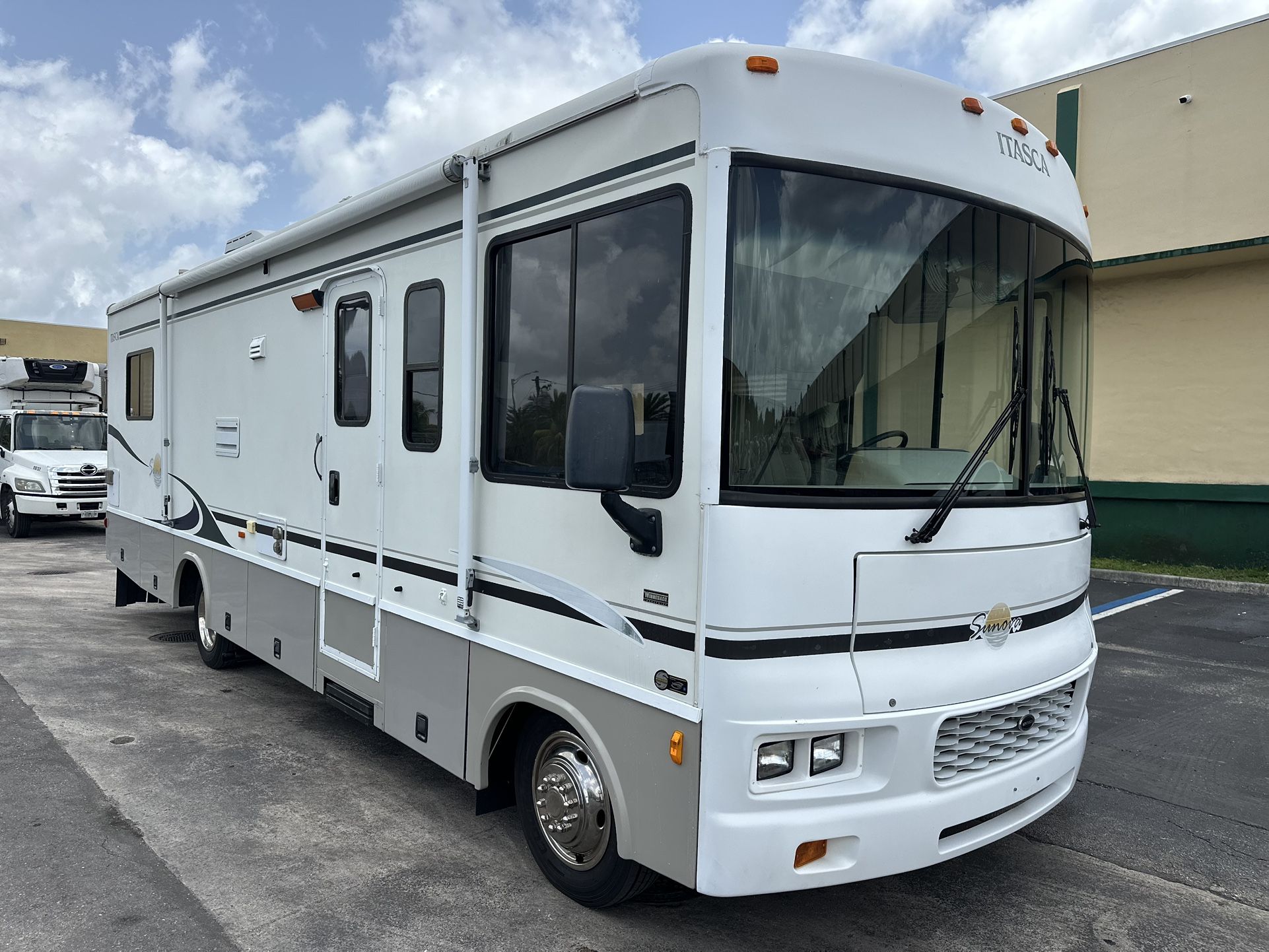 2003 Itasca Motorhome Rv Sunova 30ft