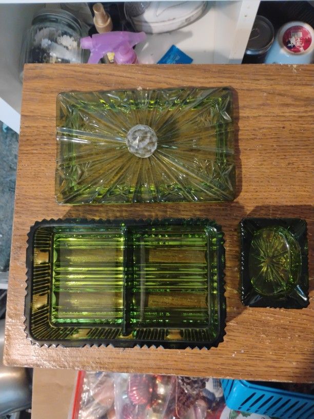 Vintage Antique Cigarette Box