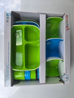 Munchkin 9 piece splash toddler dining set