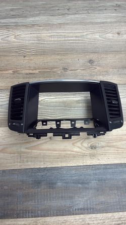 Fx35/37/50/Qx70Car Center Console Dash Trim Panel with Vents