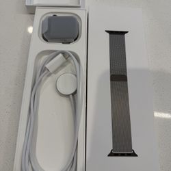 Apple Watch Series 11 46mm Titanium