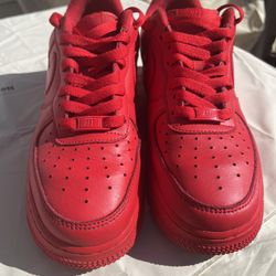 Nike Air Force 1 Low 2021 Triple Red Men’s US 8.5