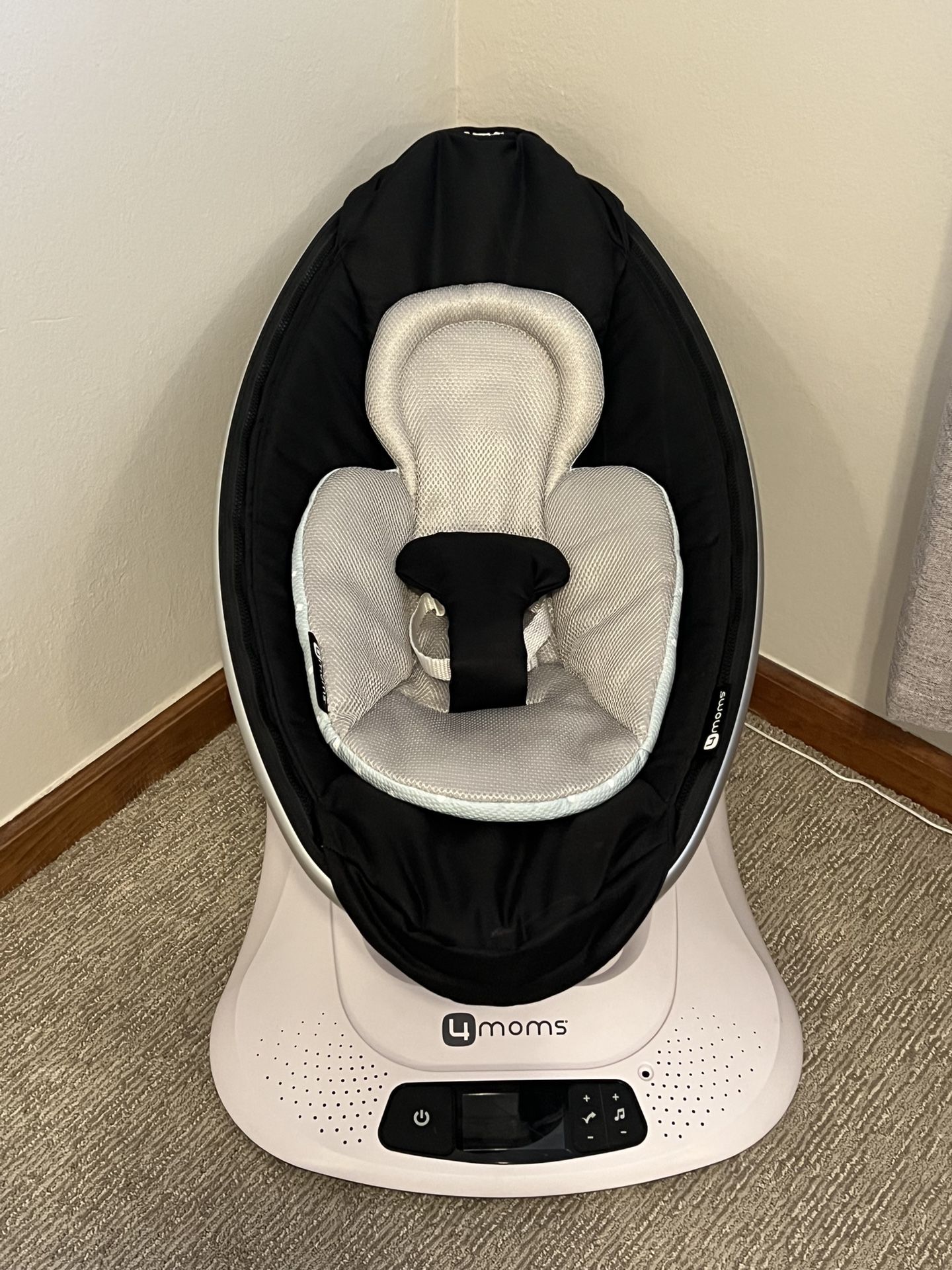MamaRoo Multi Motion Baby Swing
