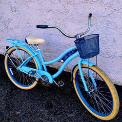 Women's Sky Blue Huffy Nel Lusso 26" Beach Cruiser Bike Bicicleta Basket 