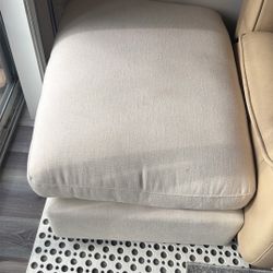 Over Sized Accent Ottoman In Cream 