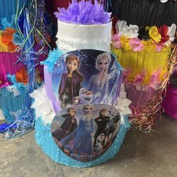 Frozen Tower Pinata With Balls 