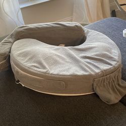Breastfeeding Pillow