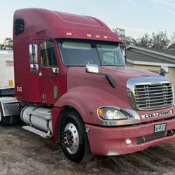 Freightliner Columbia 2005