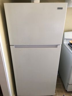 Refrigerator works like new
